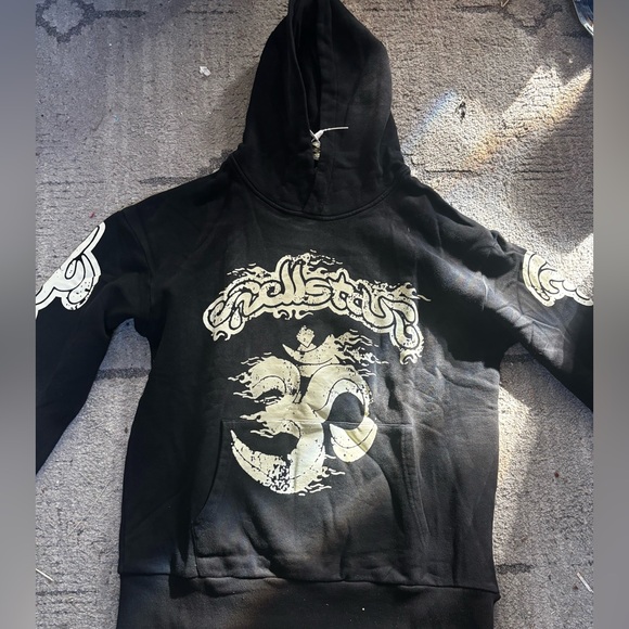 black and white hellstar hoodie